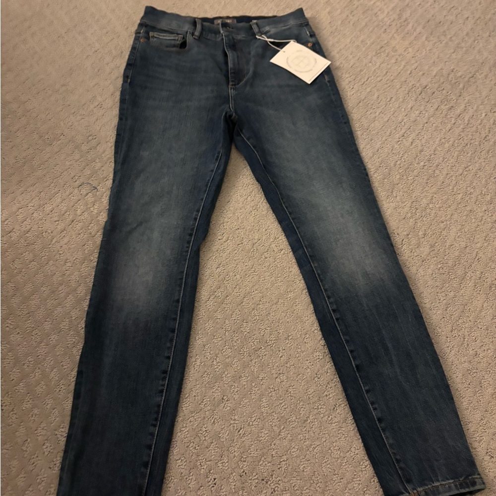 DL1961 Women's Skinny Jeans in Dark Blue Wash